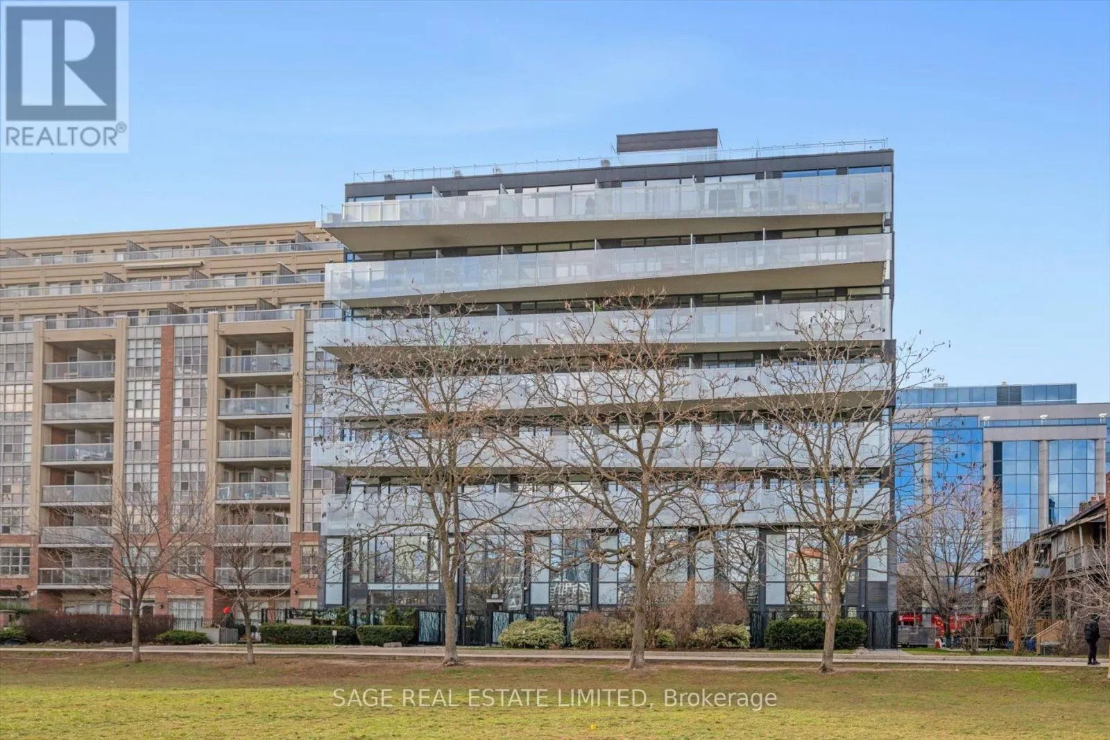 302 - 25 STAFFORD STREET