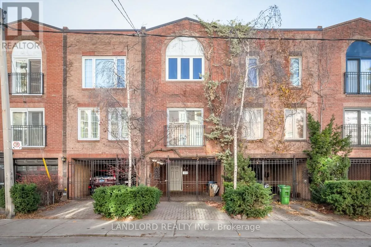 113 EARL PLACE