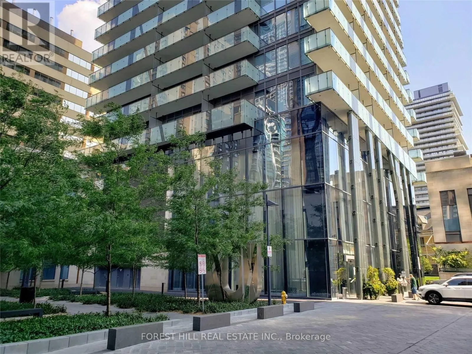4902 - 1080 BAY STREET