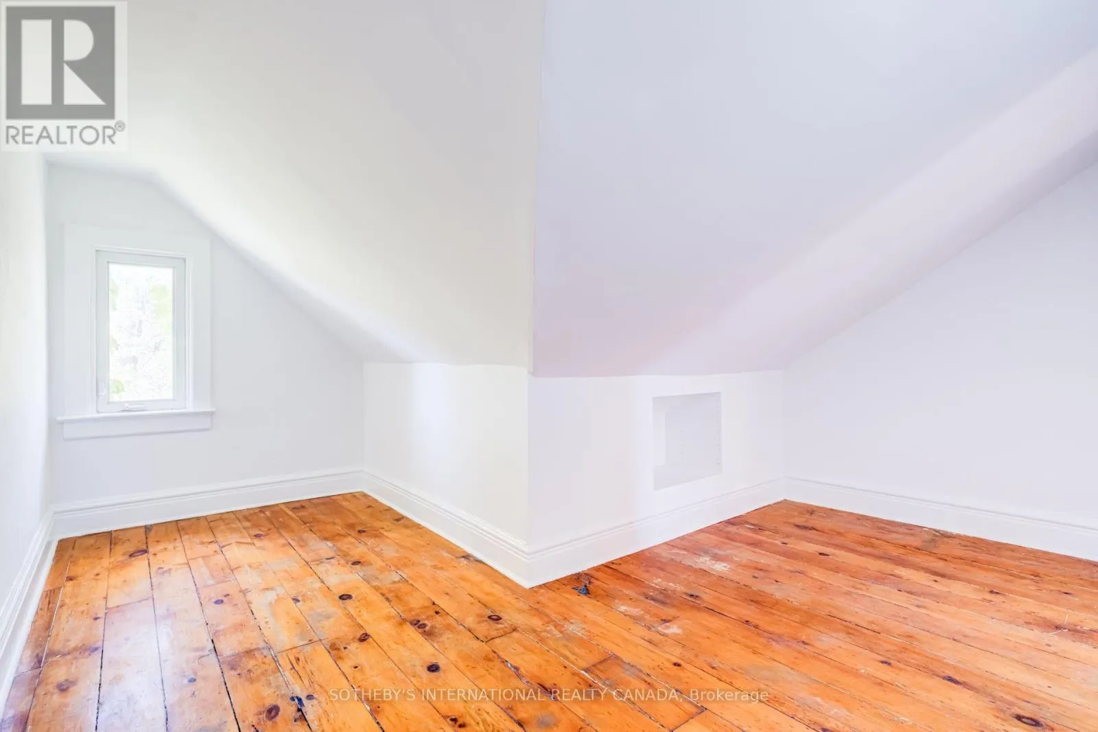 13 EUCLID AVENUE
