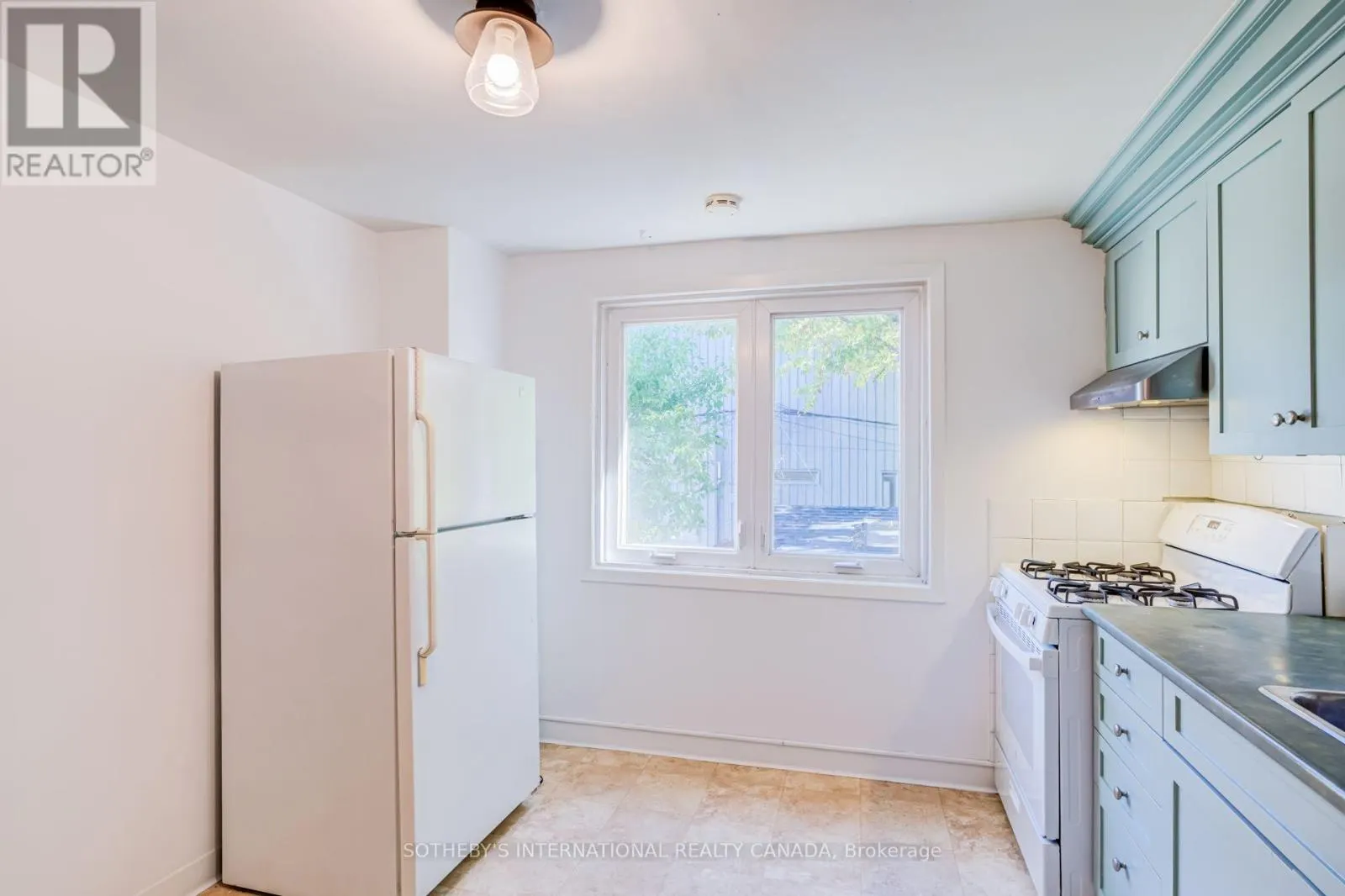 13 EUCLID AVENUE