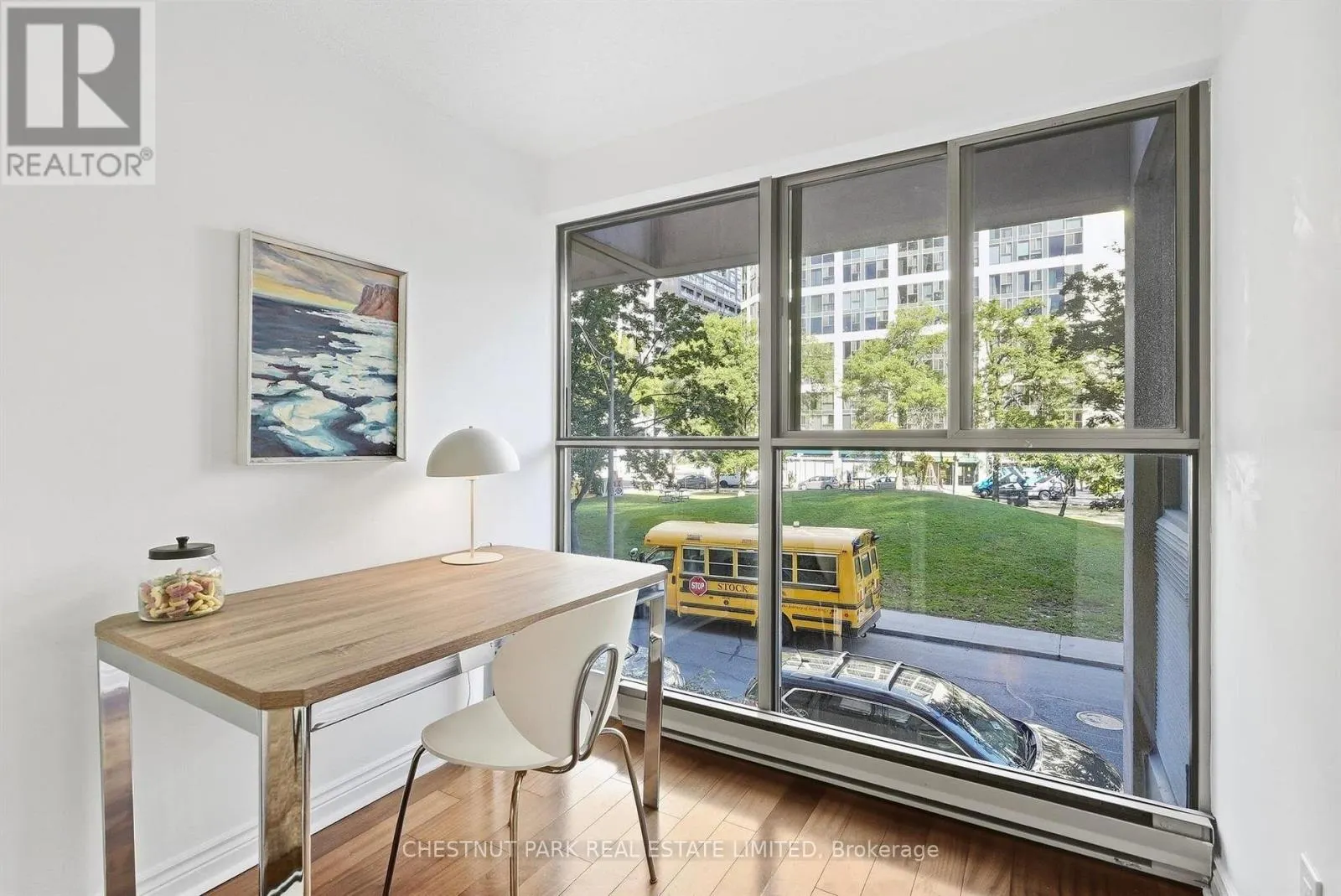 211 - 65 SCADDING AVENUE