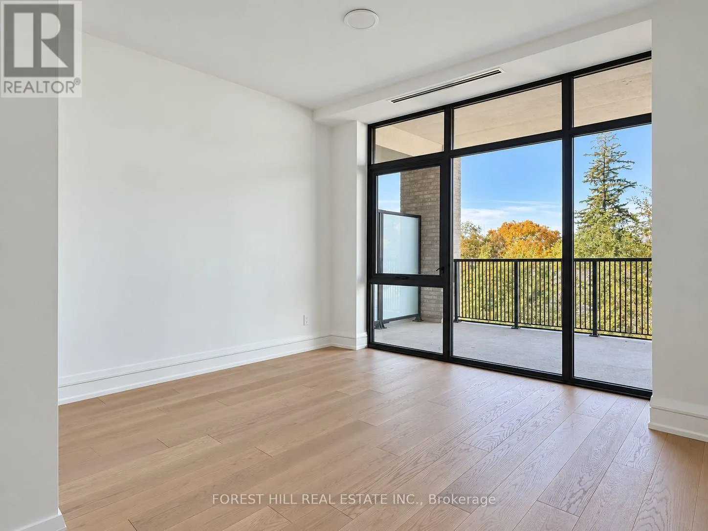 3B - 2010 BATHURST STREET