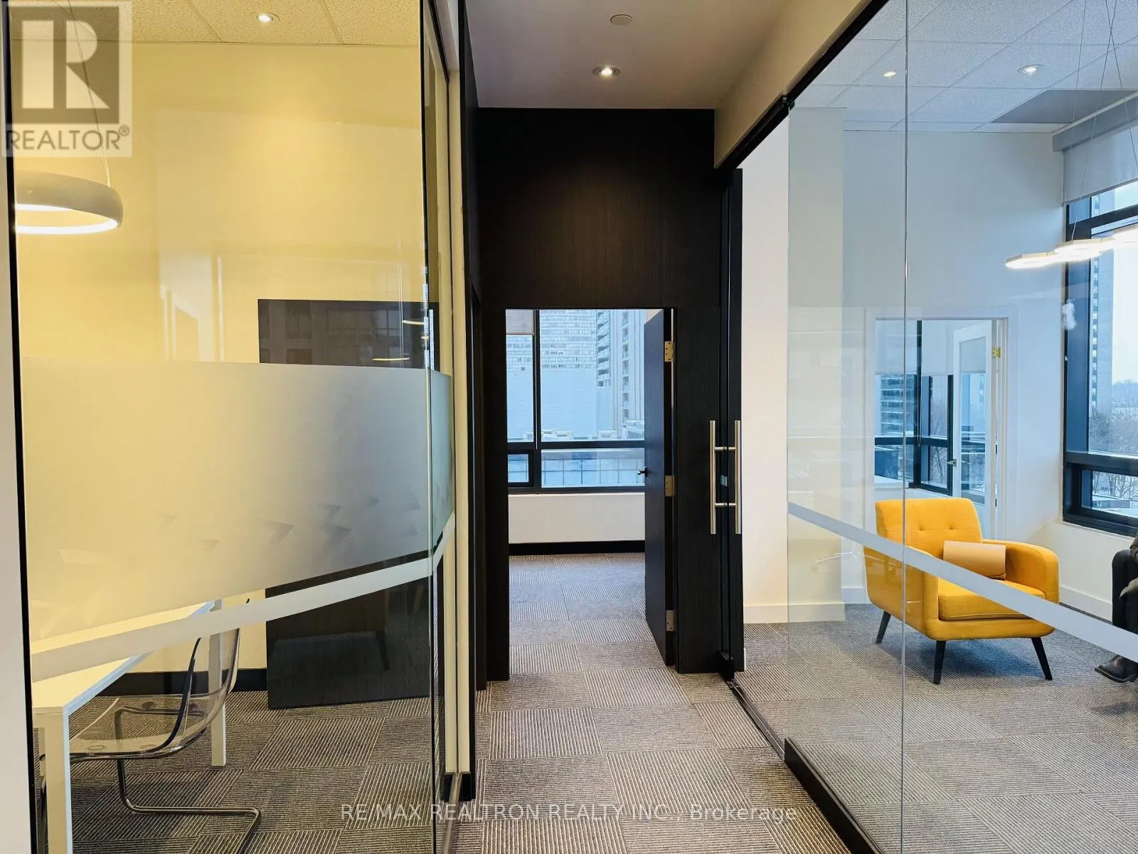 403 - 4789 YONGE STREET