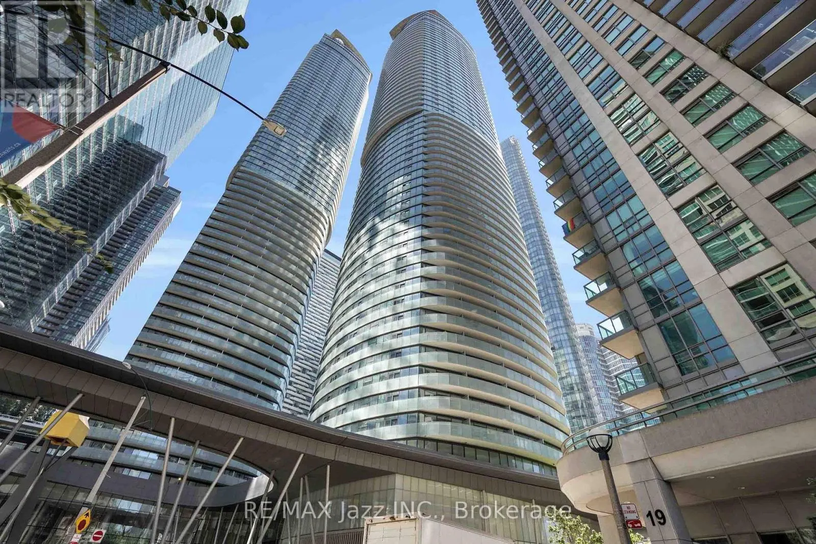 3808 - 14 YORK STREET #3808