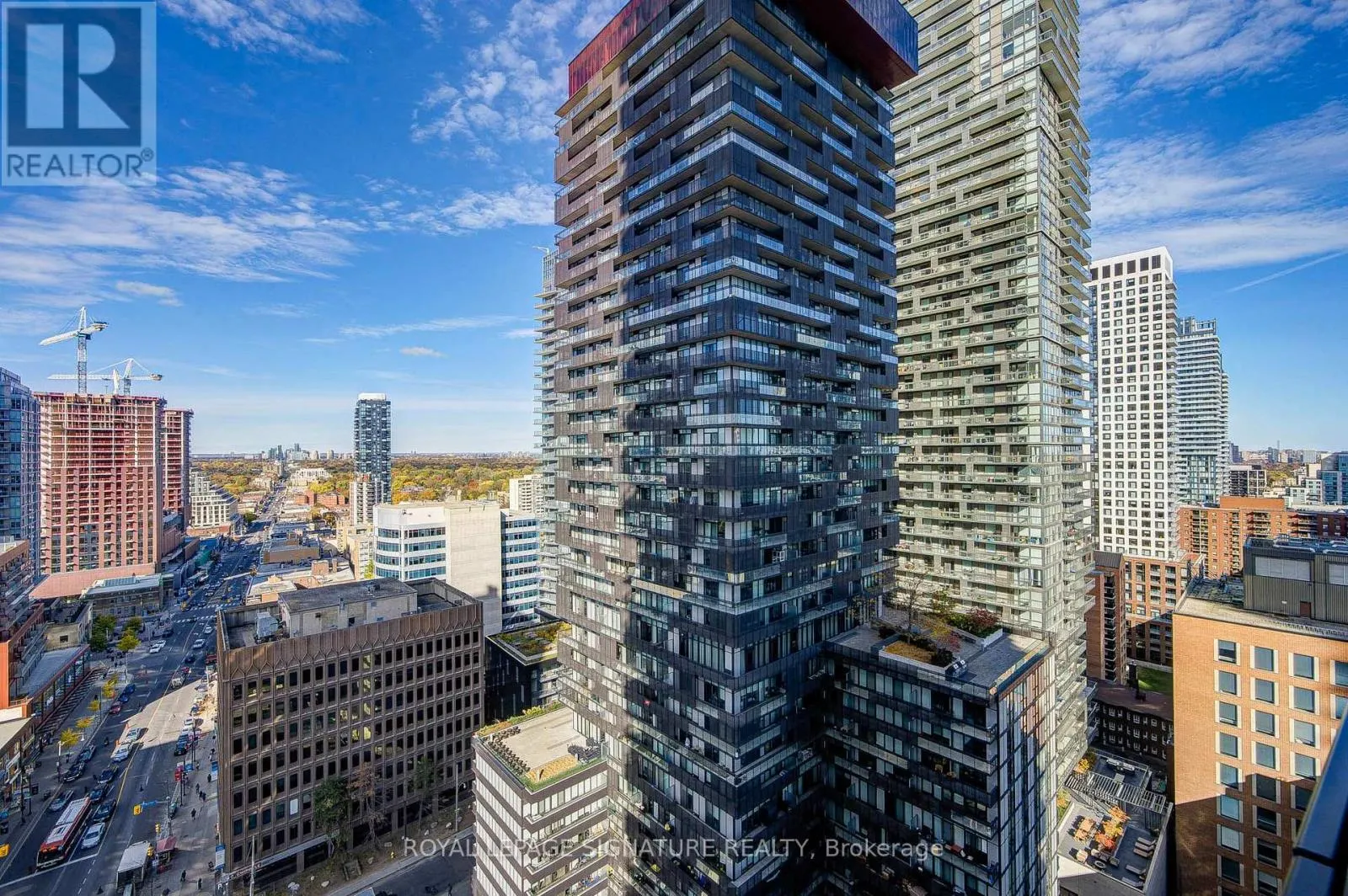 1705 - 8 EGLINTON AVENUE E