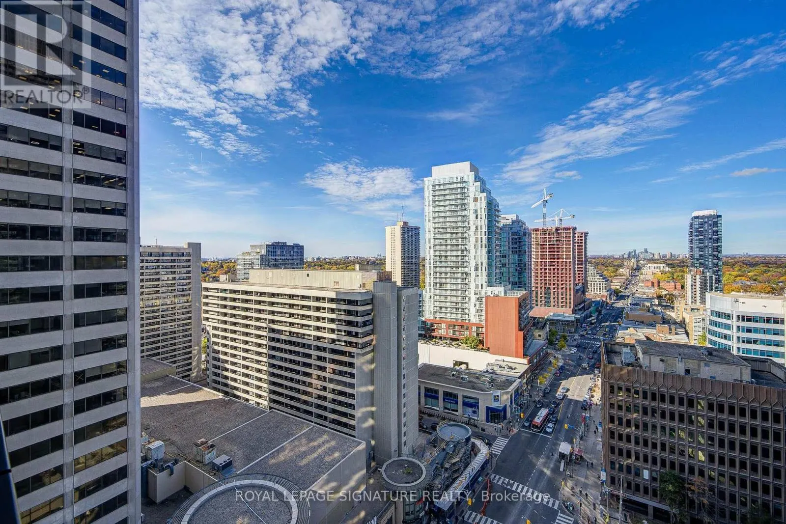 1705 - 8 EGLINTON AVENUE E