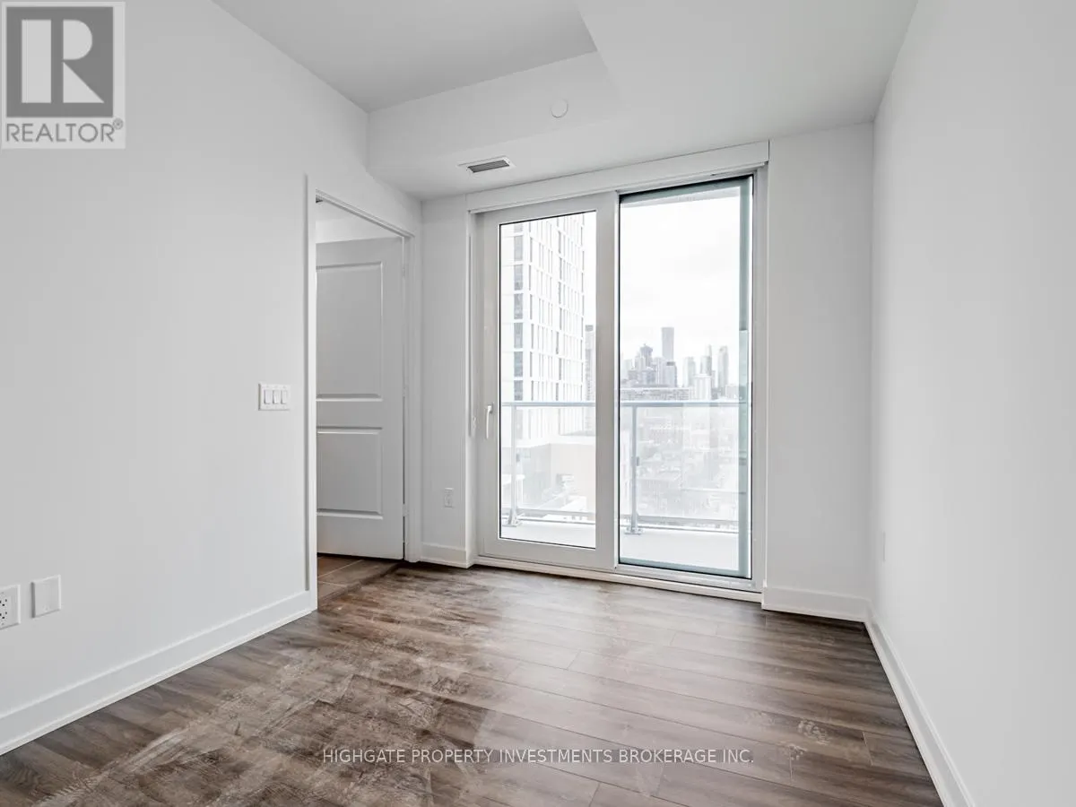 1801 - 100 DALHOUSIE STREET