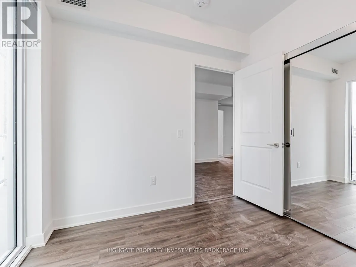 1801 - 100 DALHOUSIE STREET