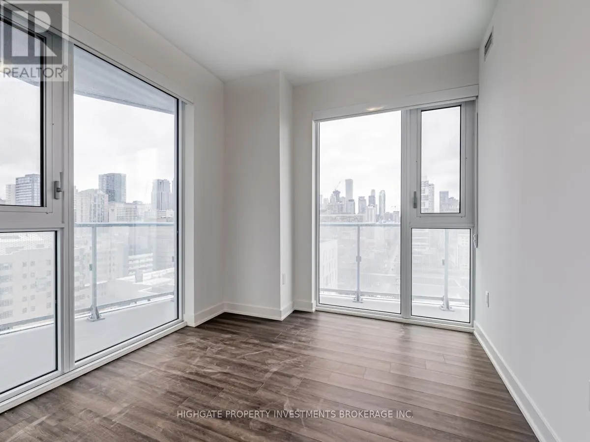 1801 - 100 DALHOUSIE STREET