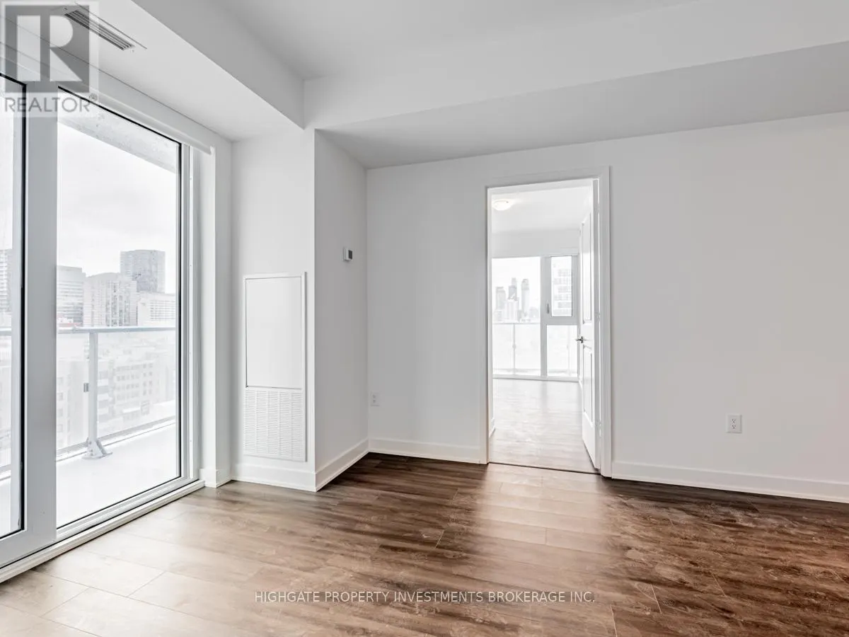 1801 - 100 DALHOUSIE STREET