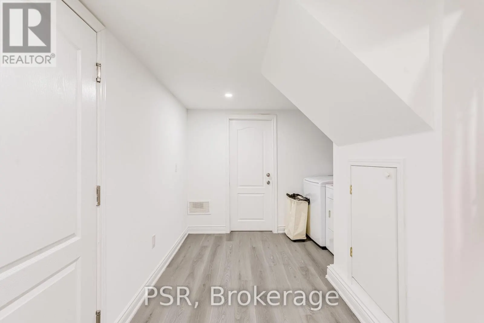 LOWER - 24 SKELMORE CRESCENT