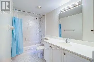 525 - 1700 EGLINTON AVENUE E
