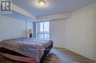 525 - 1700 EGLINTON AVENUE E