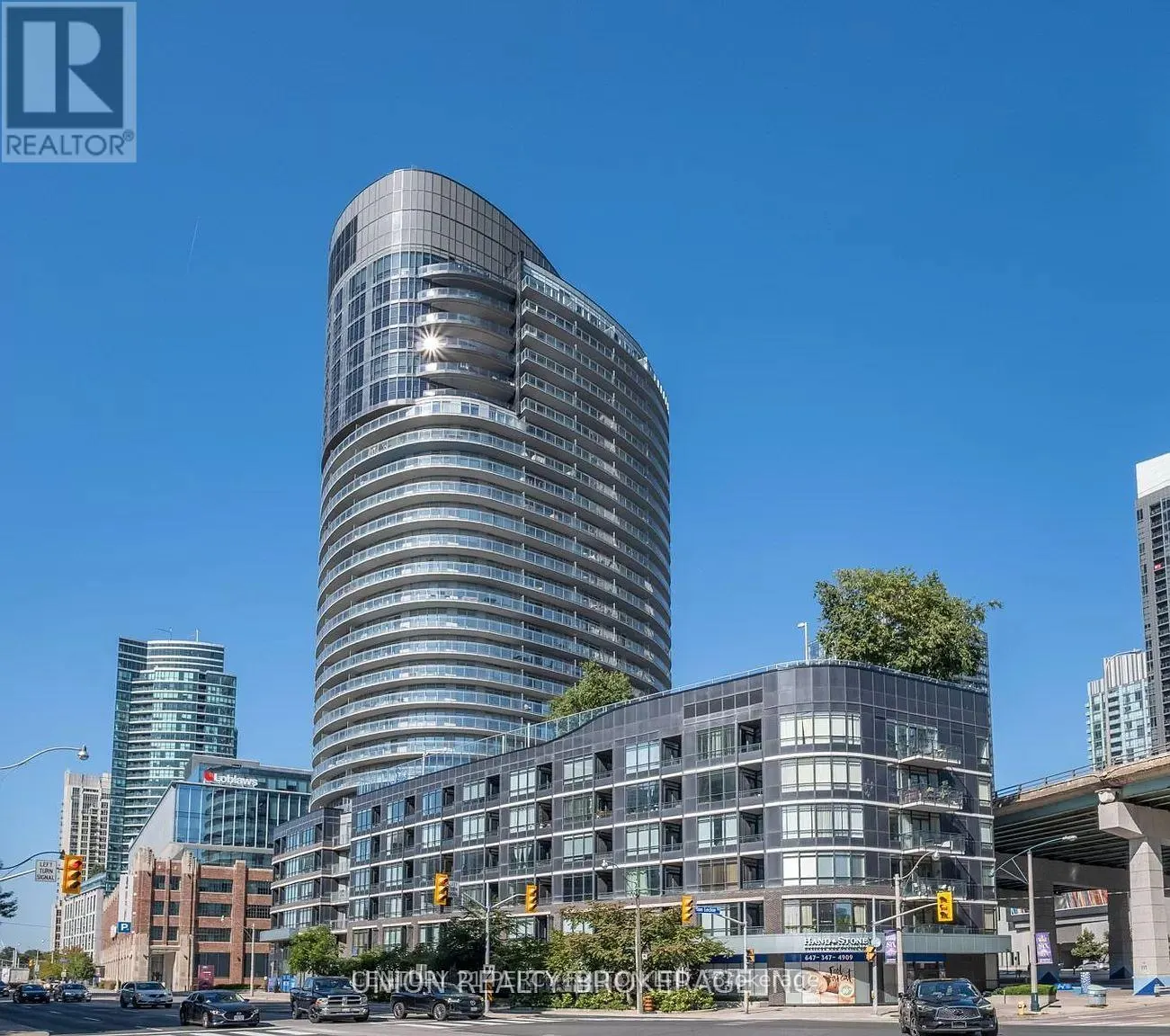 2112 - 38 DAN LECKIE WAY