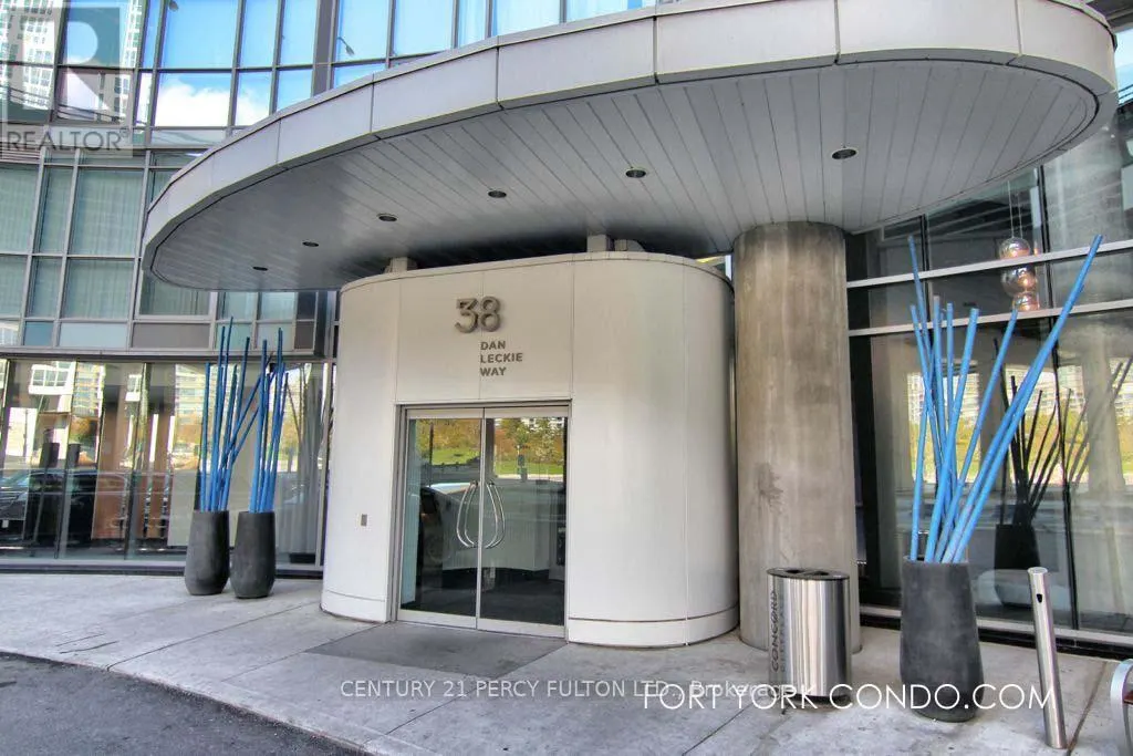 2112 - 38 DAN LECKIE WAY