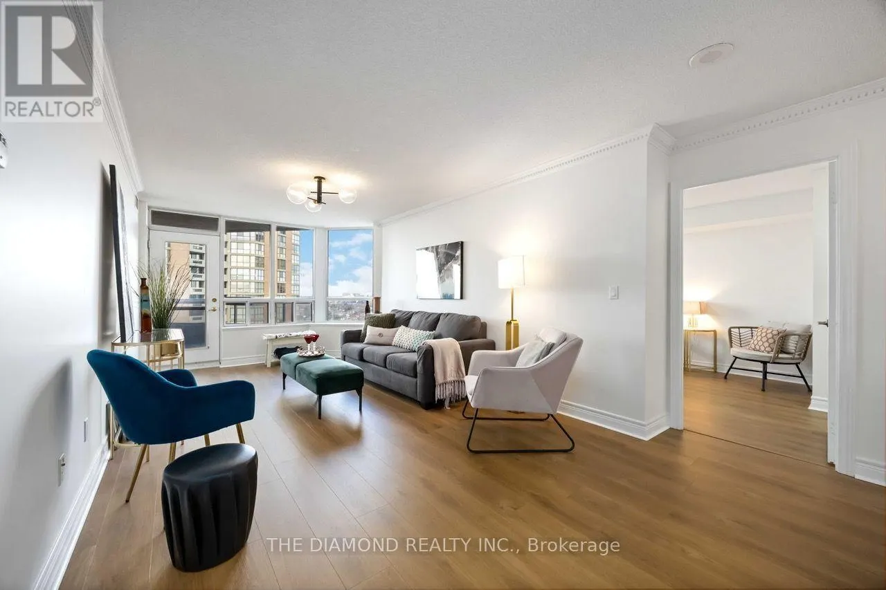 1111 - 89 SKYMARK DRIVE