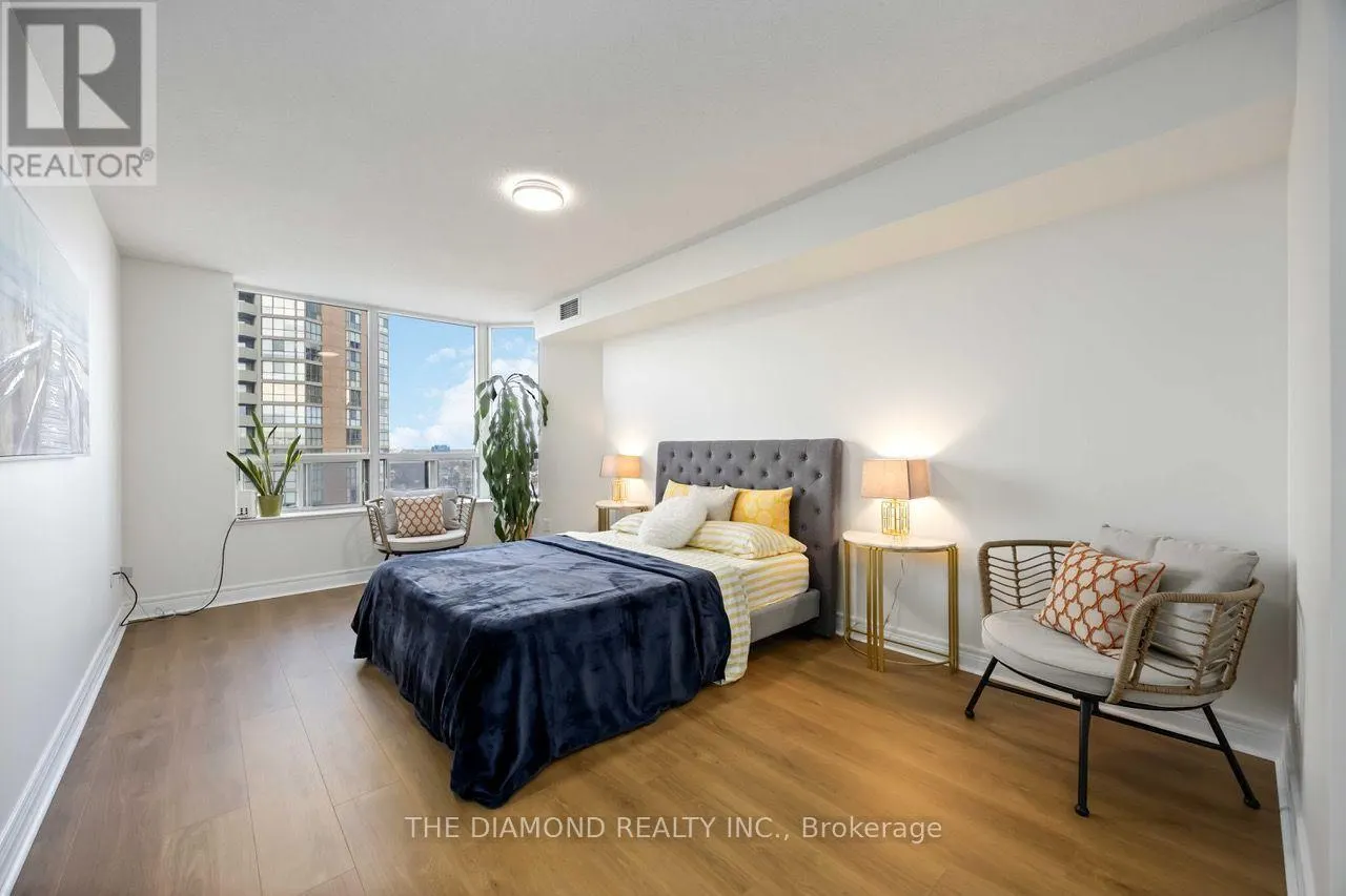 1111 - 89 SKYMARK DRIVE
