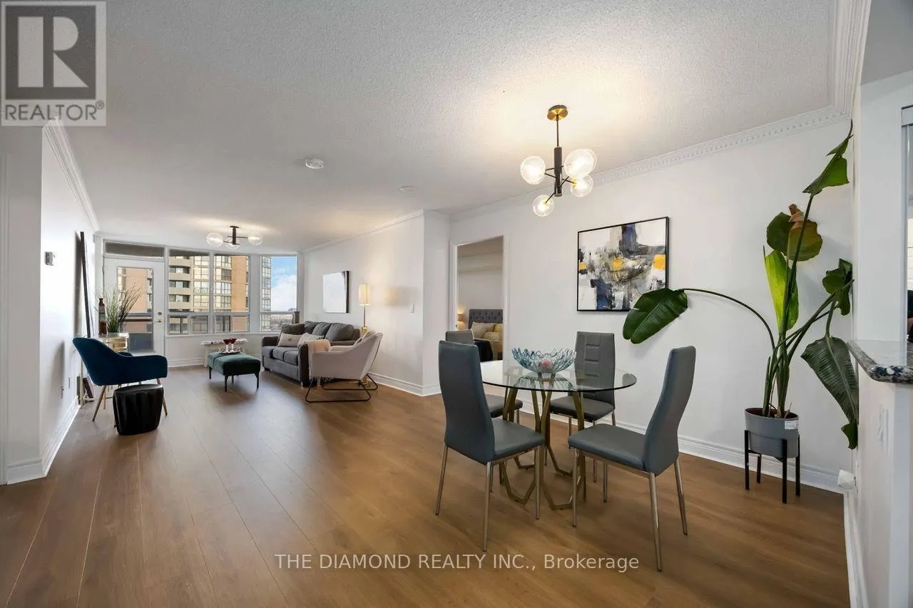 1111 - 89 SKYMARK DRIVE