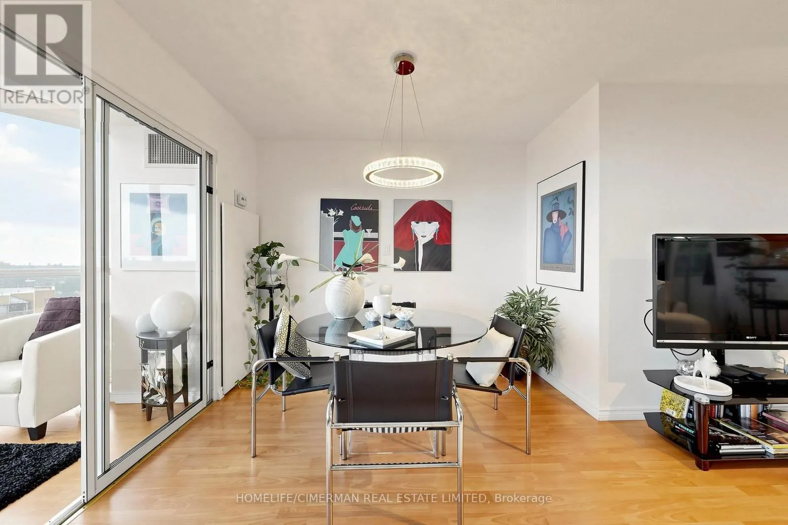 3302 - 5 CONCORDE PLACE