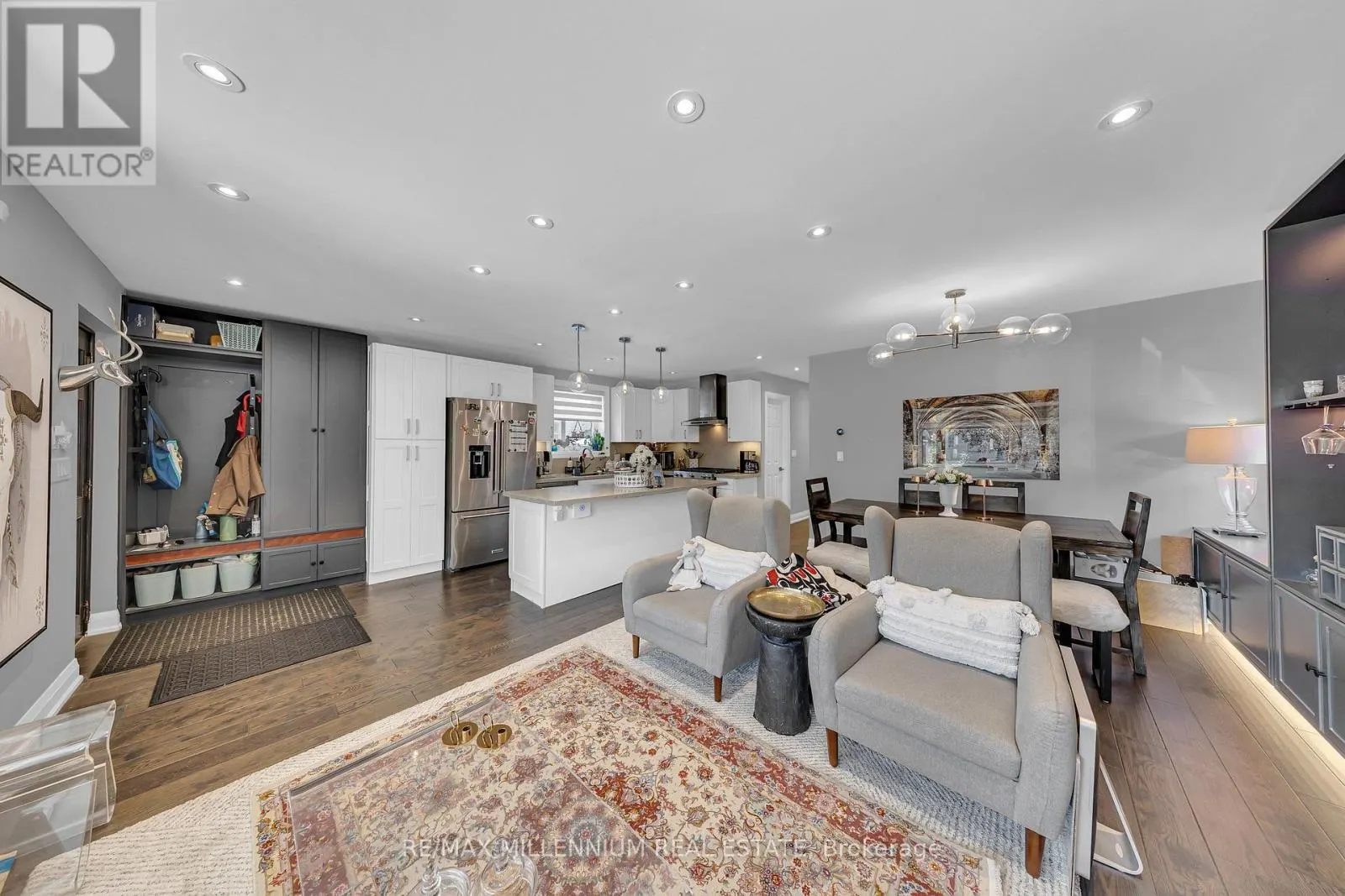 16 SULTANA AVENUE