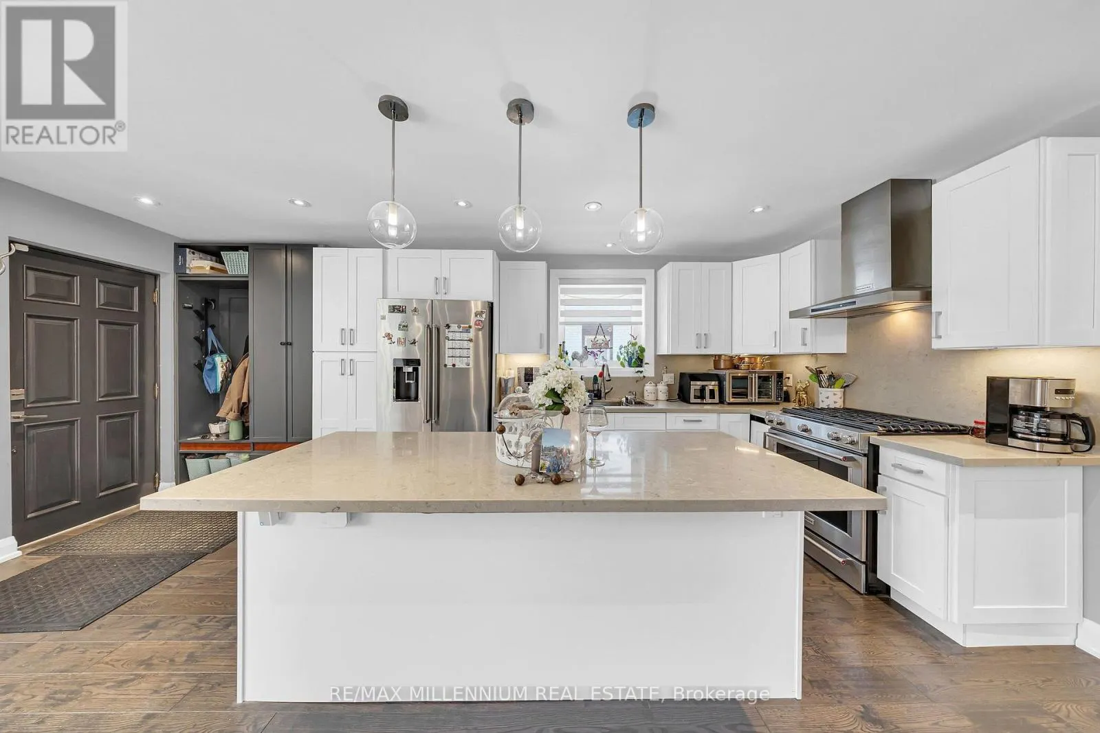 16 SULTANA AVENUE