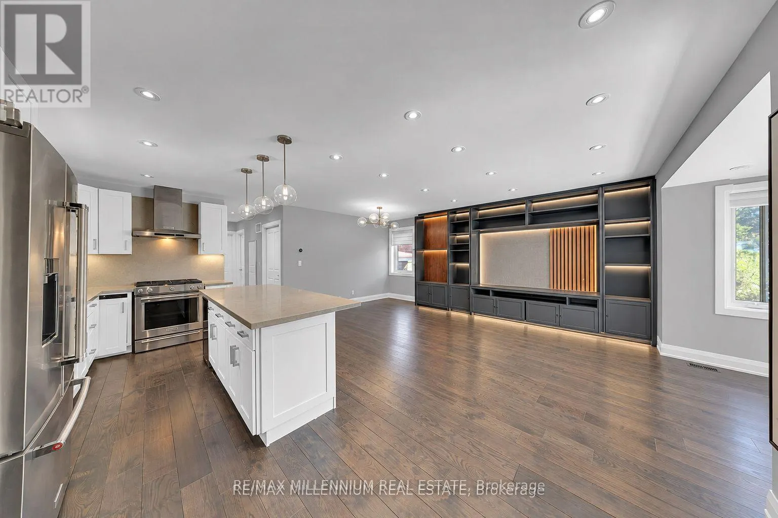16 SULTANA AVENUE