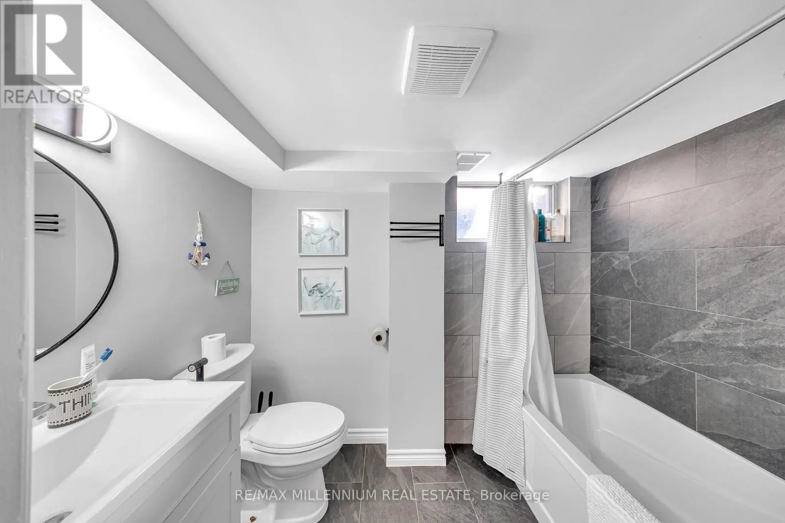 16 SULTANA AVENUE