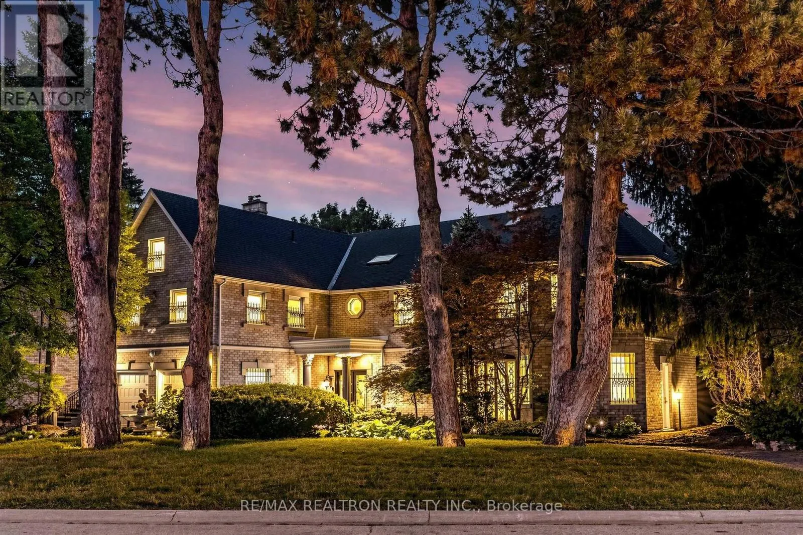 31 ARJAY CRESCENT