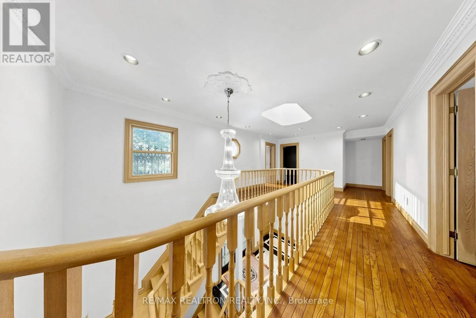 31 ARJAY CRESCENT