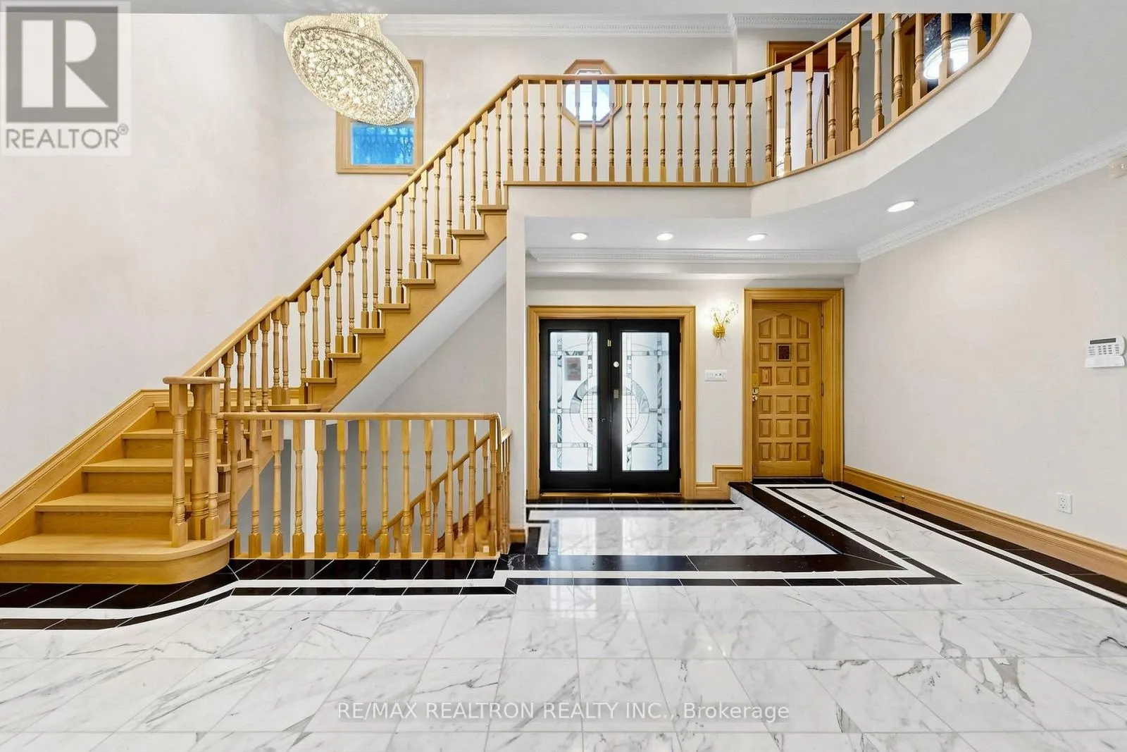 31 ARJAY CRESCENT