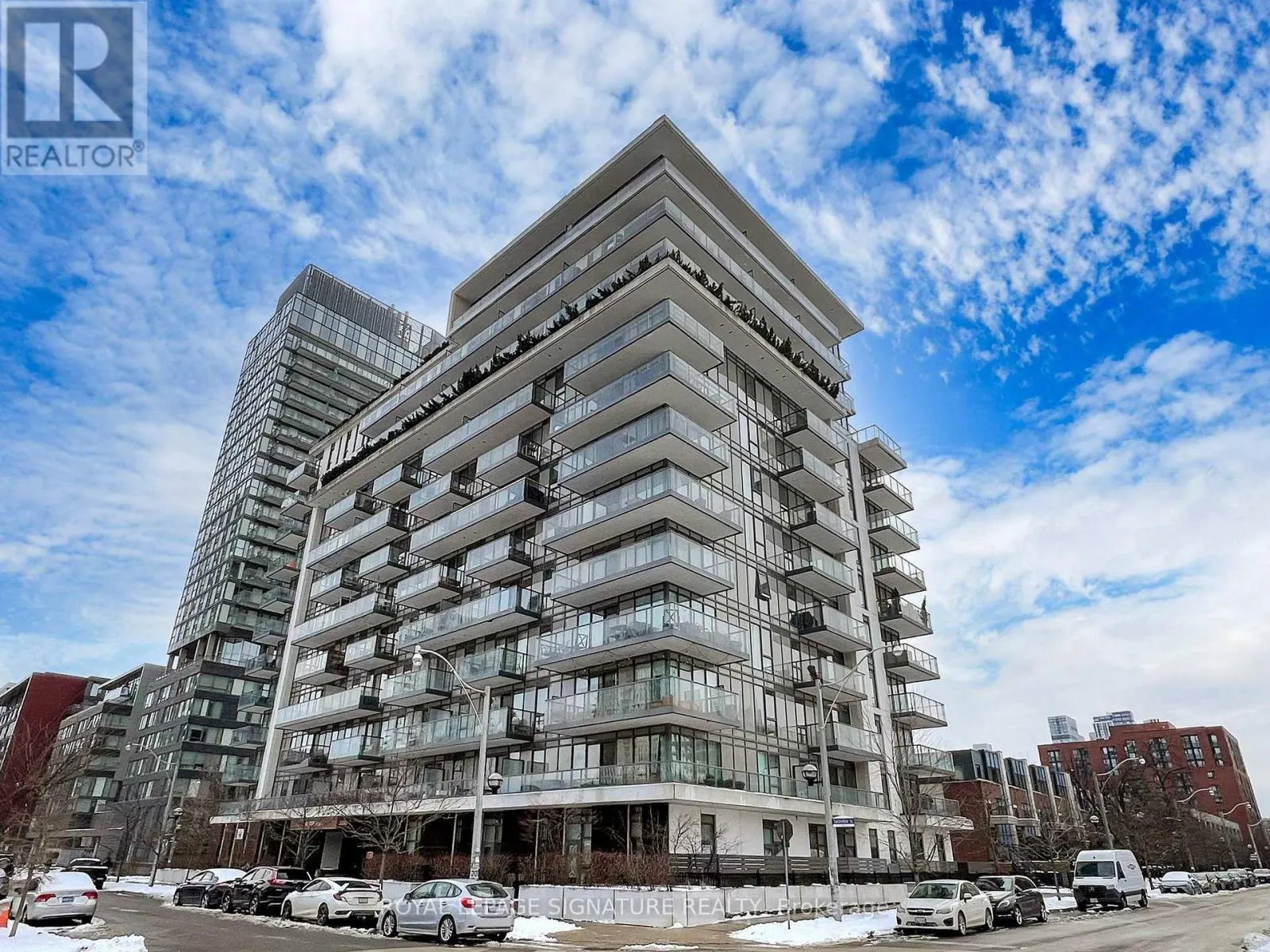 1002 - 260 SACKVILLE STREET