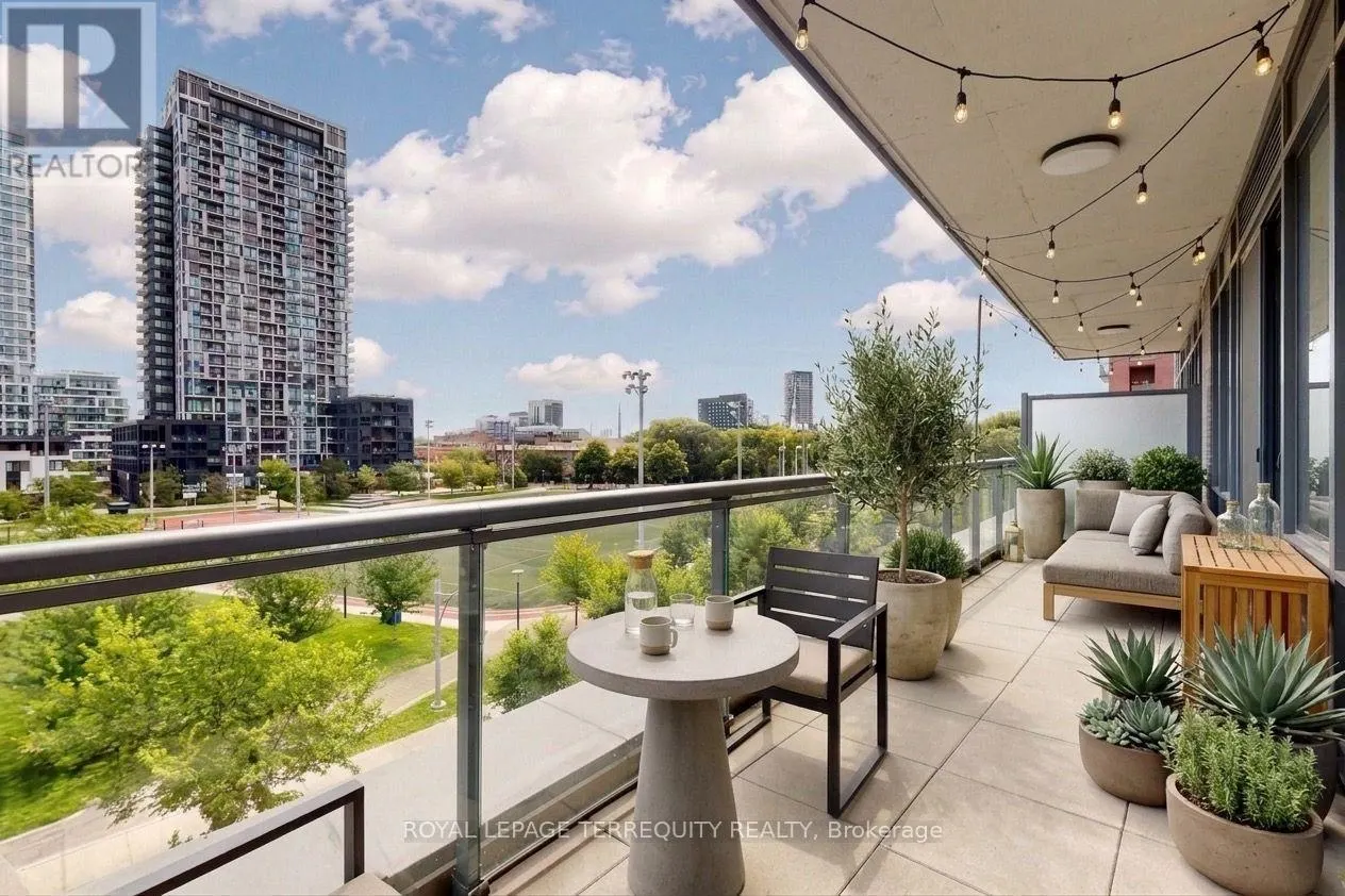 415 - 55 REGENT PARK BOULEVARD