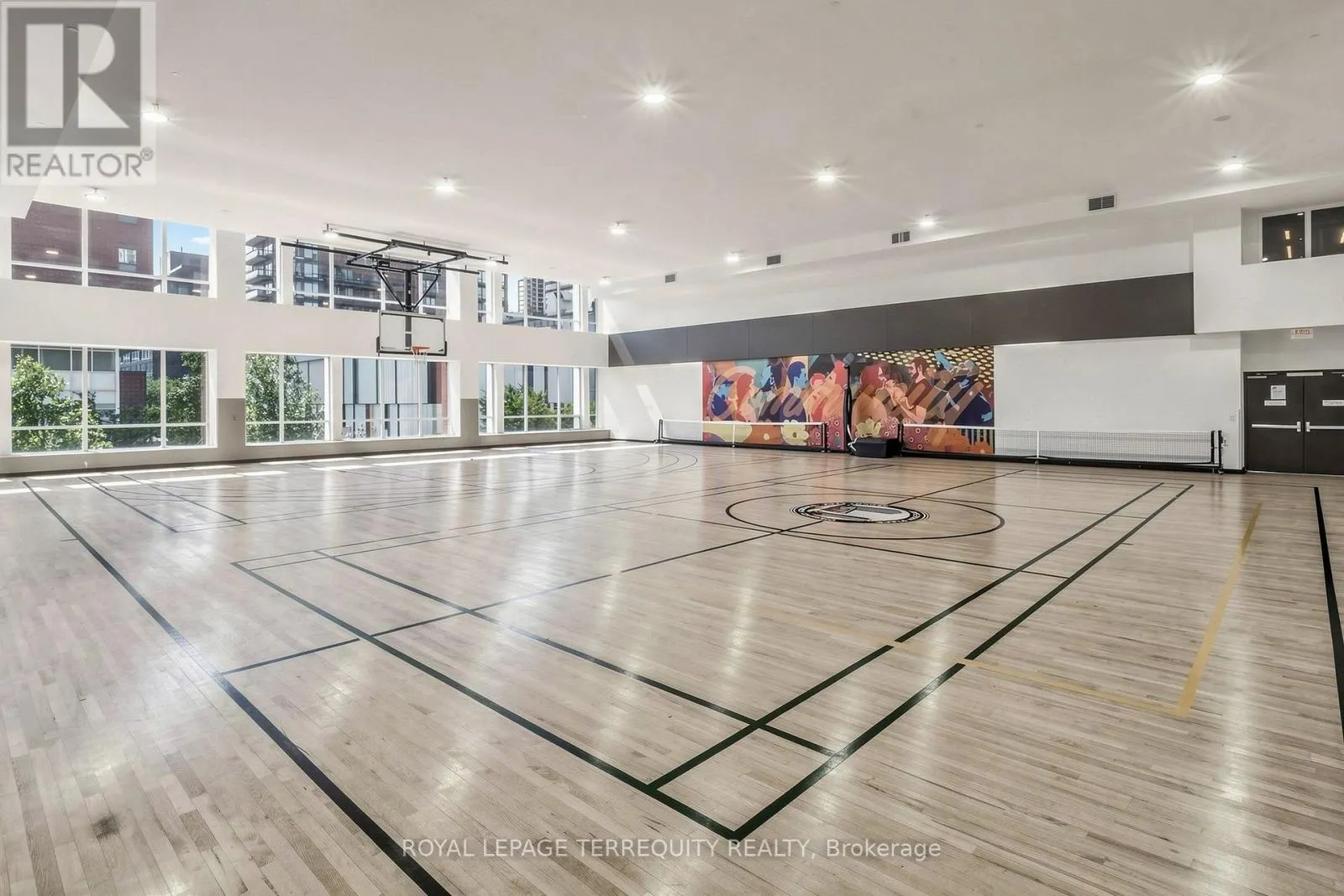 415 - 55 REGENT PARK BOULEVARD