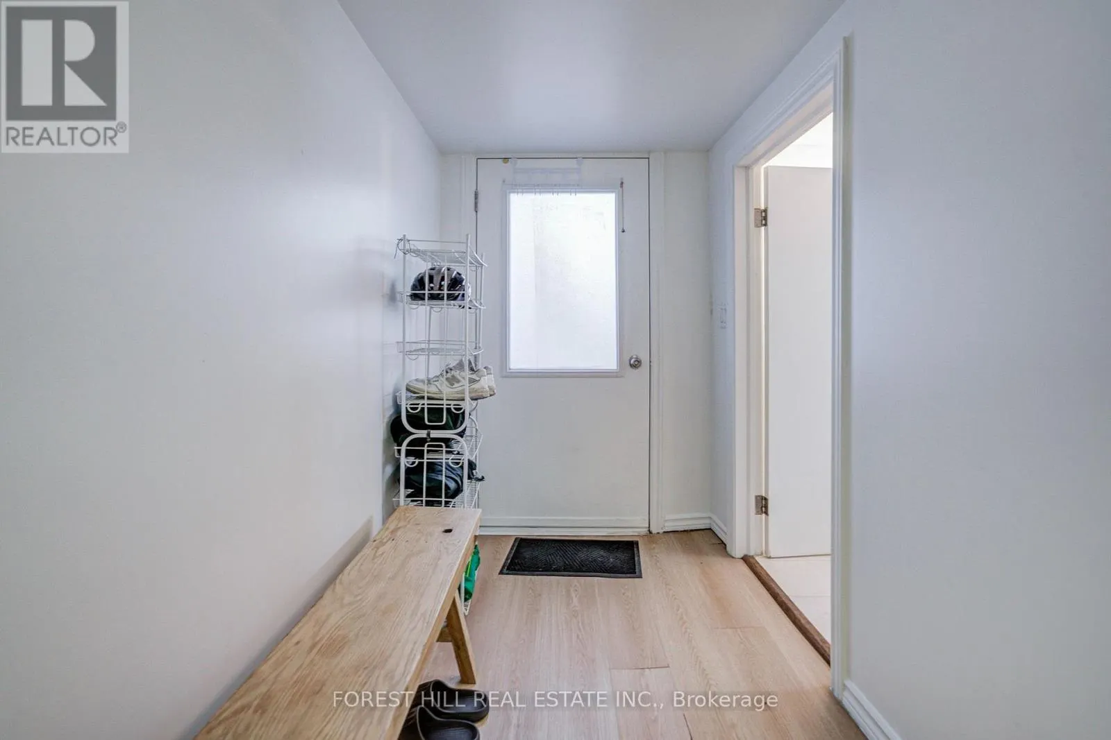 121 NIAGARA STREET