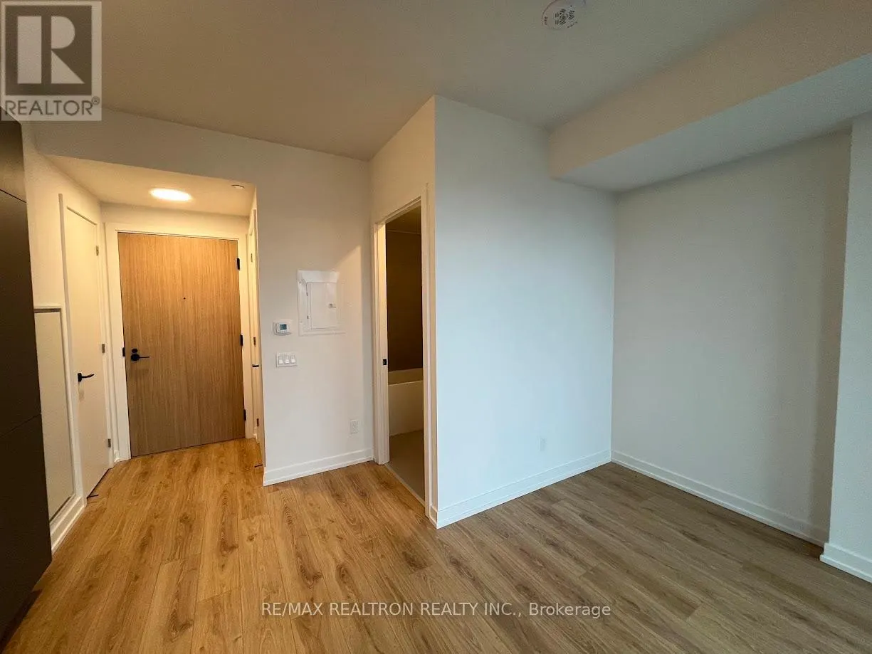 1409 - 35 PARLIAMENT STREET