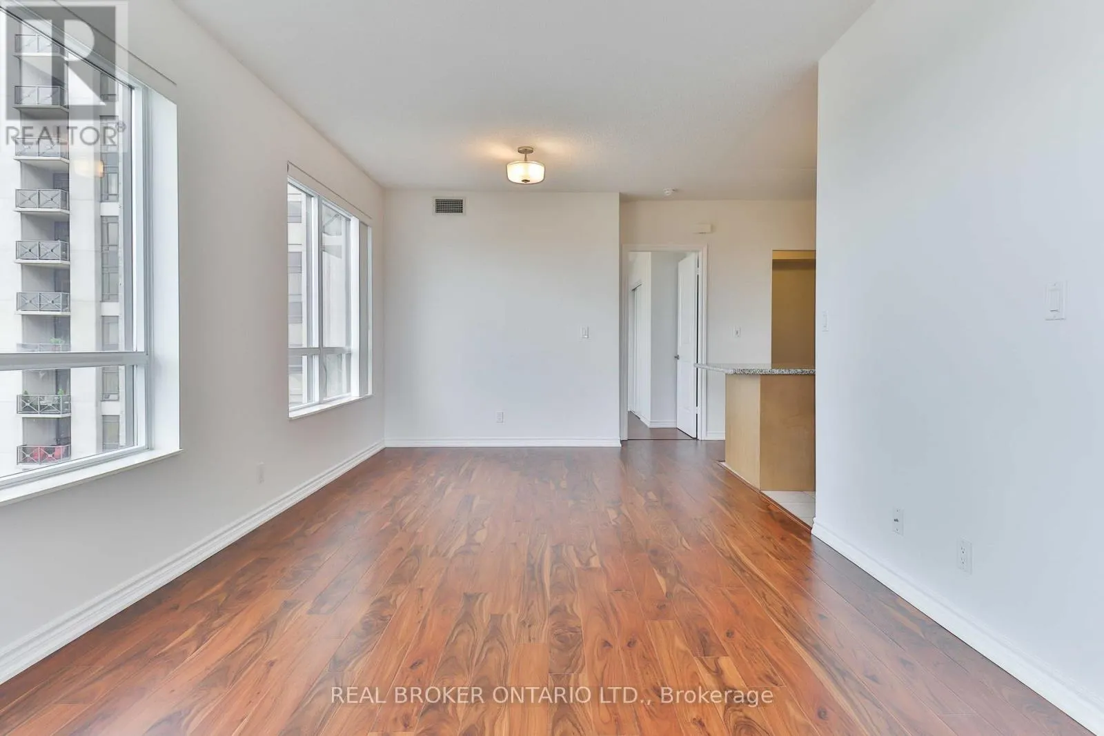 1505 - 135 WYNFORD DRIVE
