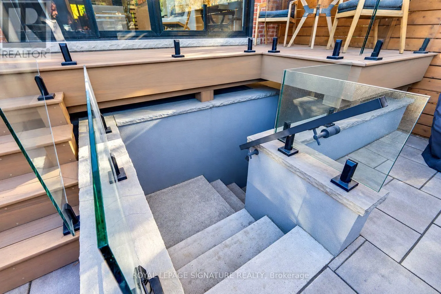 182 BEATRICE STREET