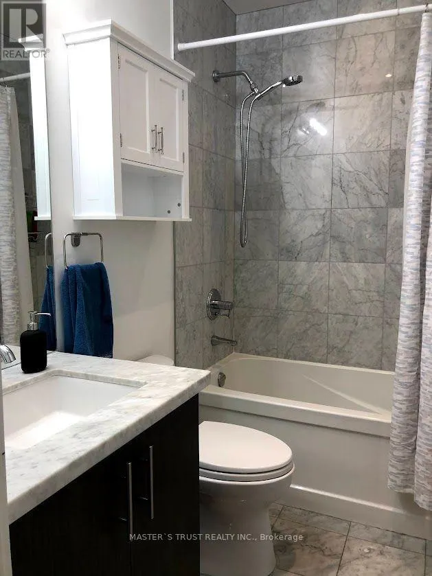731 - 39 QUEENS QUAY E