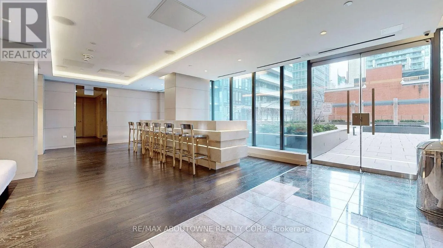 4909 - 125 BLUE JAYS WAY