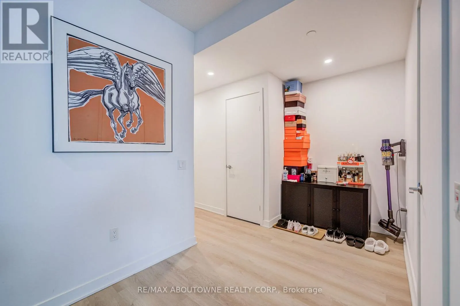 4909 - 125 BLUE JAYS WAY