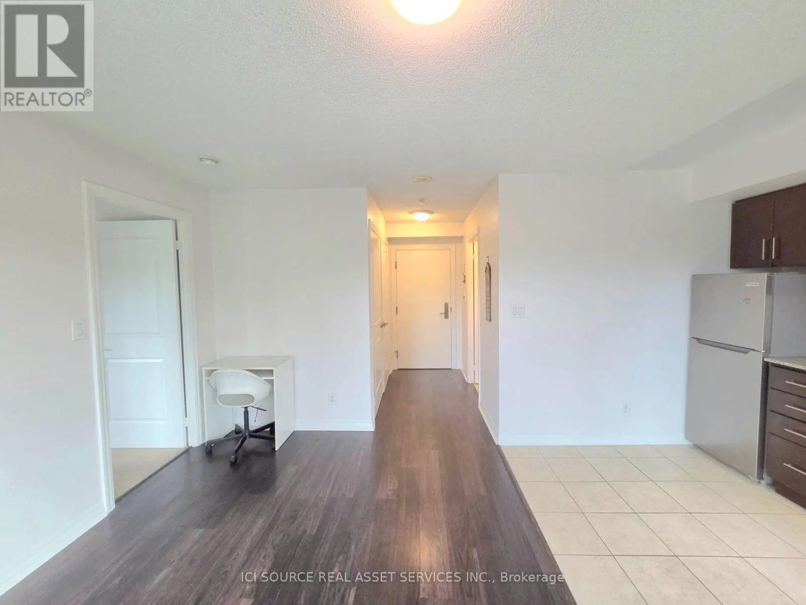 221 - 2035 SHEPPARD AVENUE E