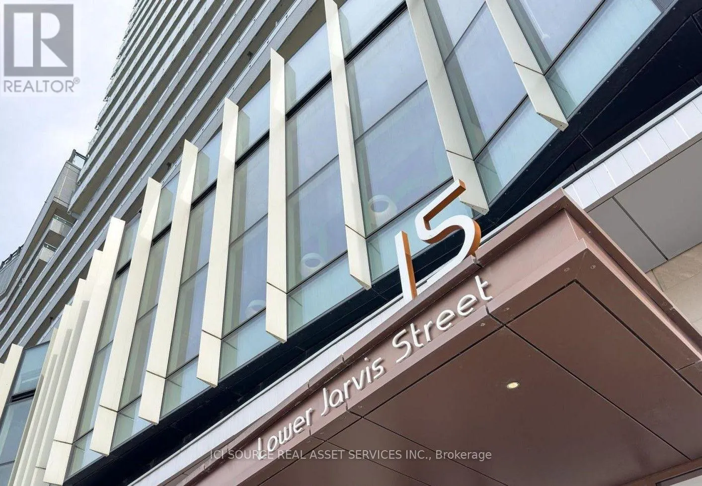 4005 - 15 LOWER JARVIS STREET