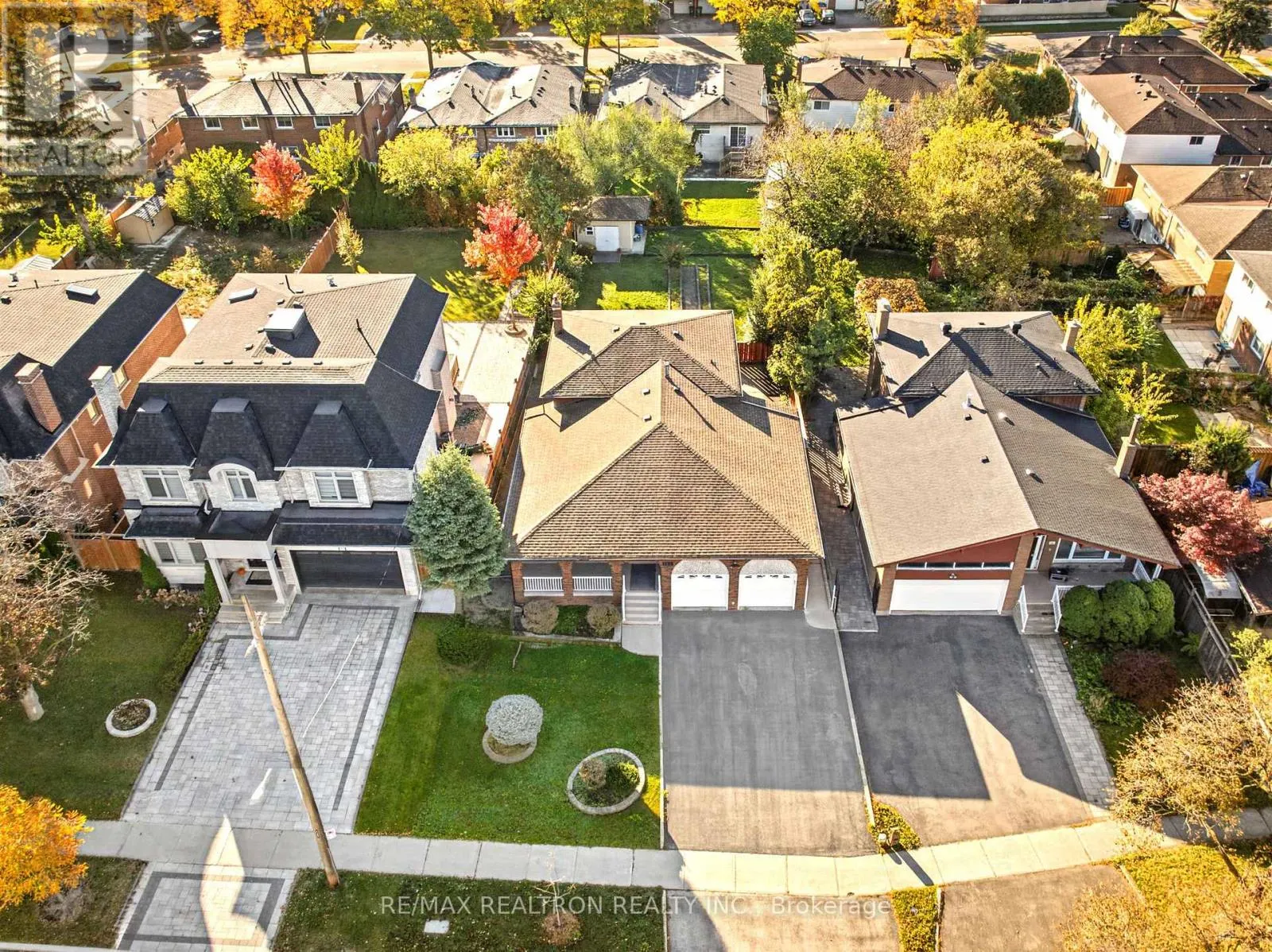 163 OLD SHEPPARD AVENUE