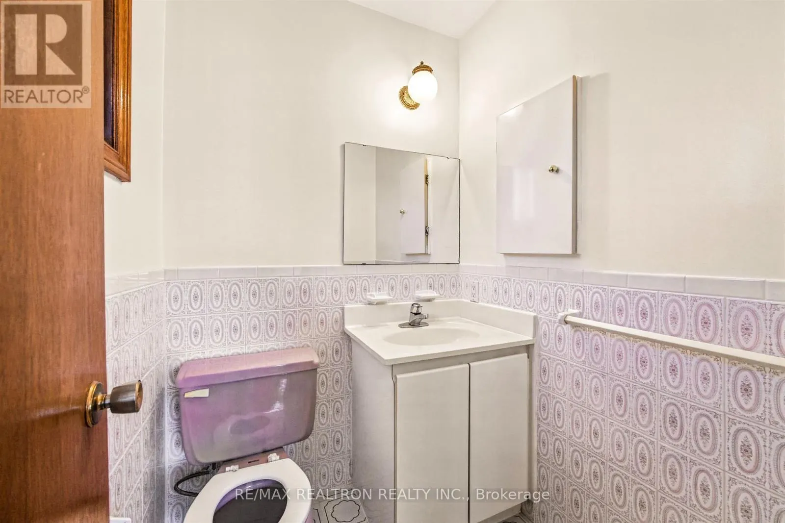 163 OLD SHEPPARD AVENUE