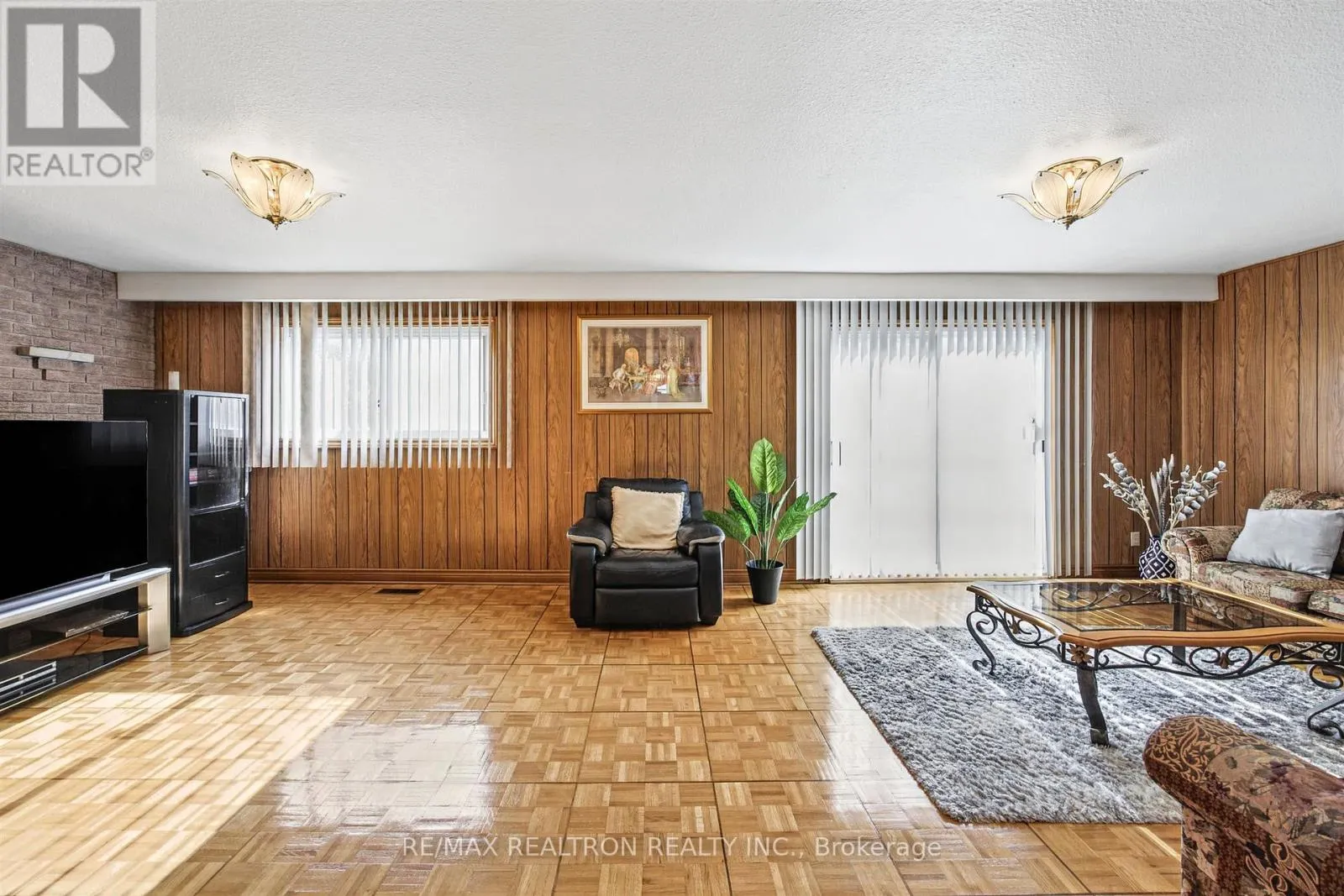 163 OLD SHEPPARD AVENUE