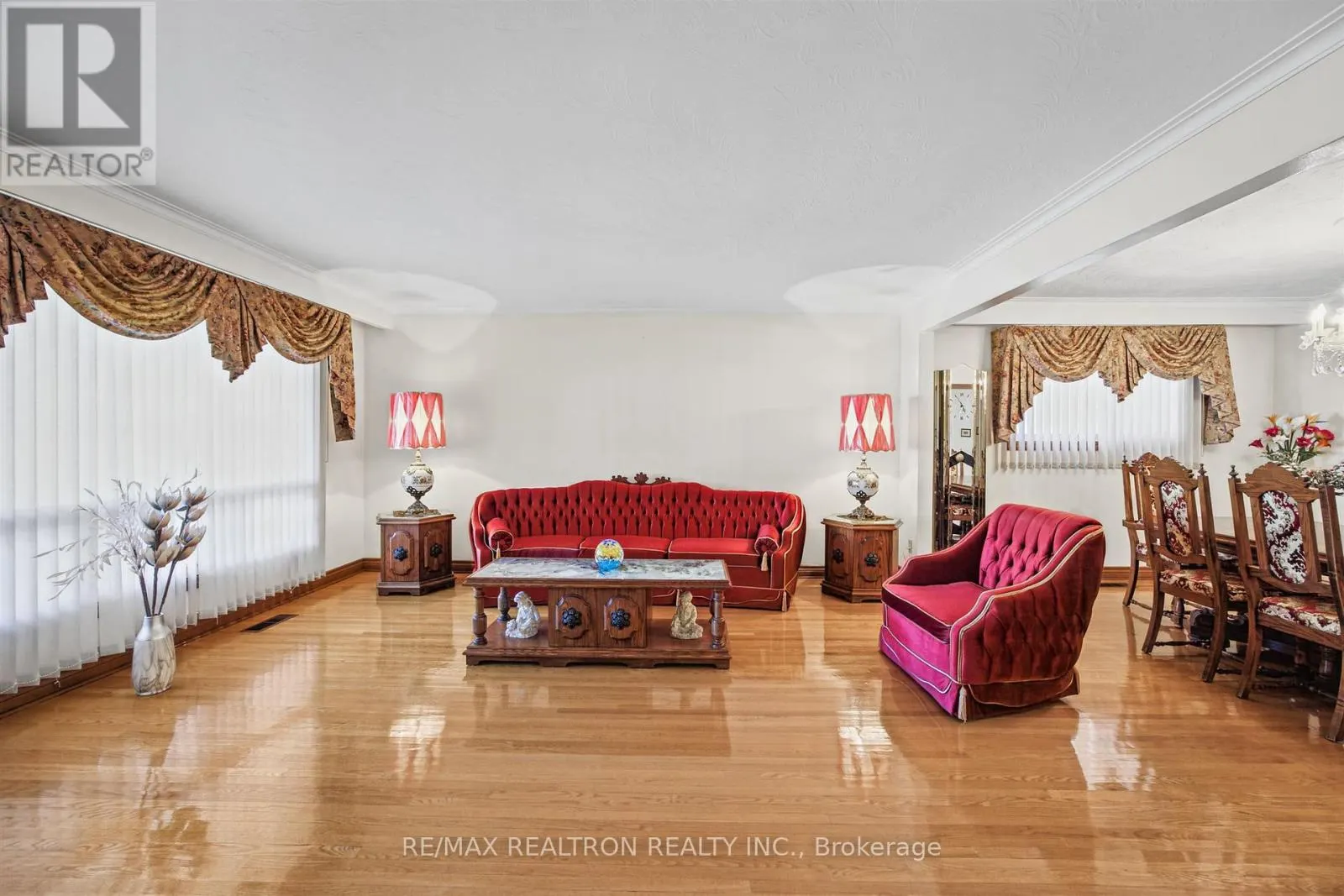 163 OLD SHEPPARD AVENUE