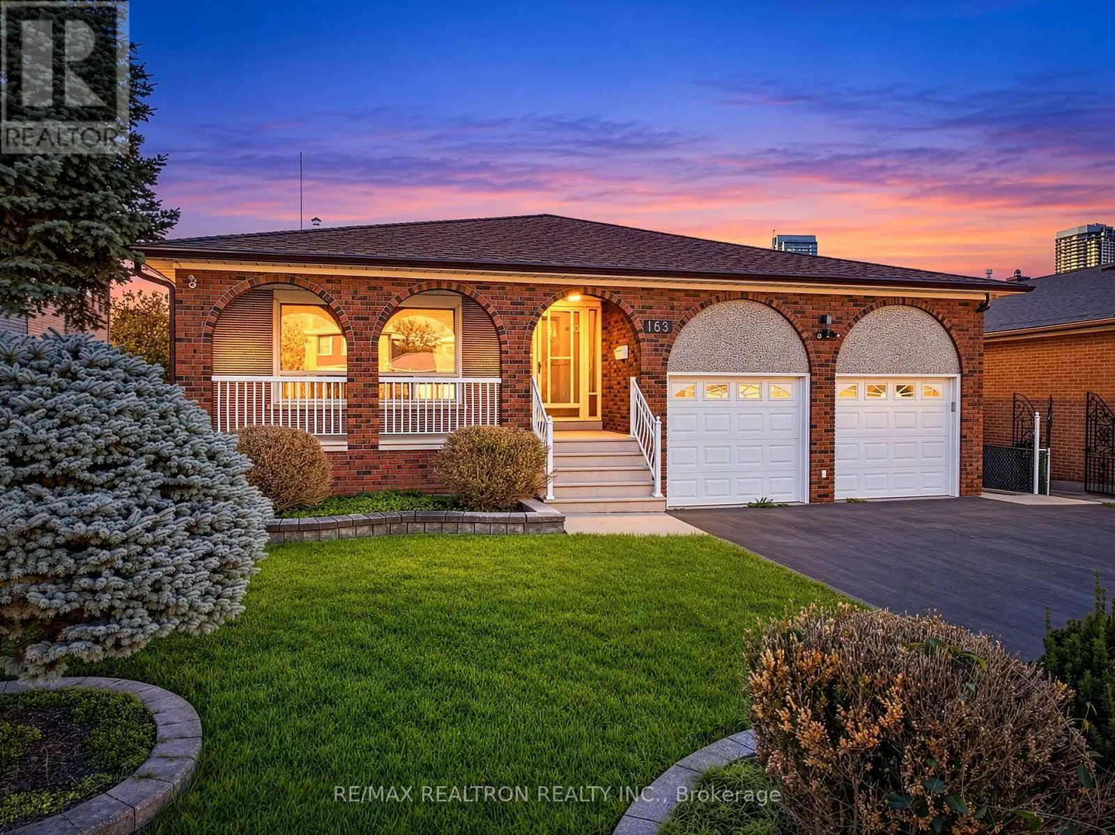 163 OLD SHEPPARD AVENUE