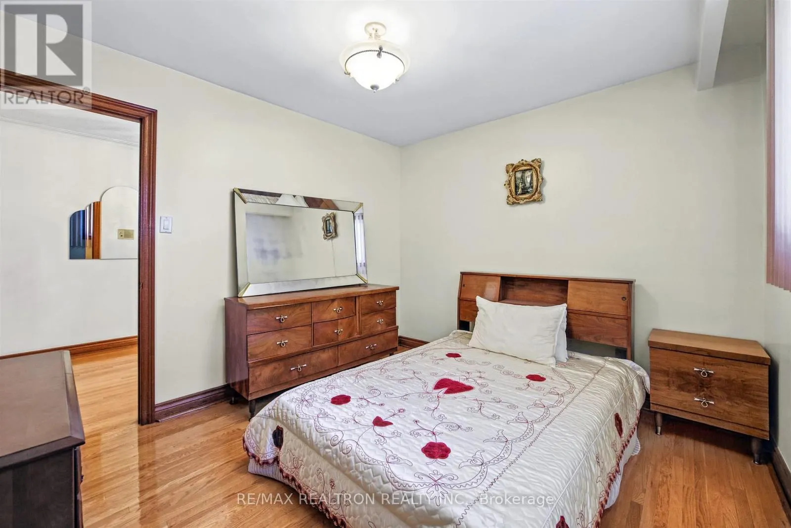 163 OLD SHEPPARD AVENUE