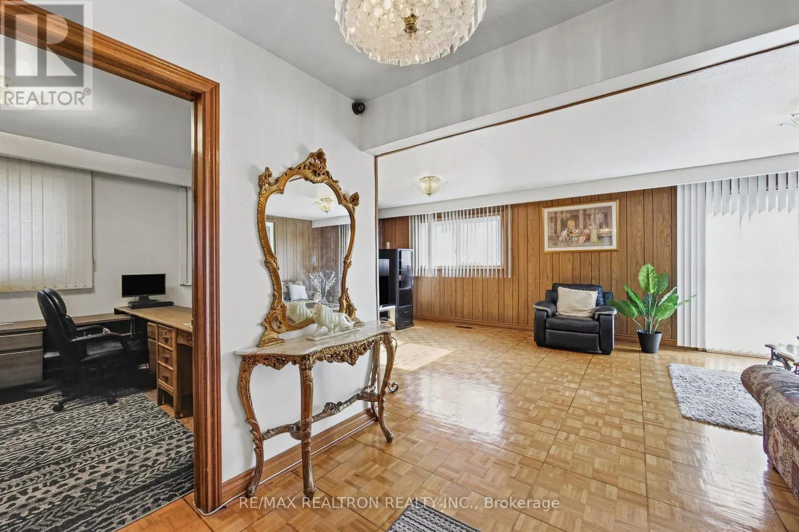 163 OLD SHEPPARD AVENUE